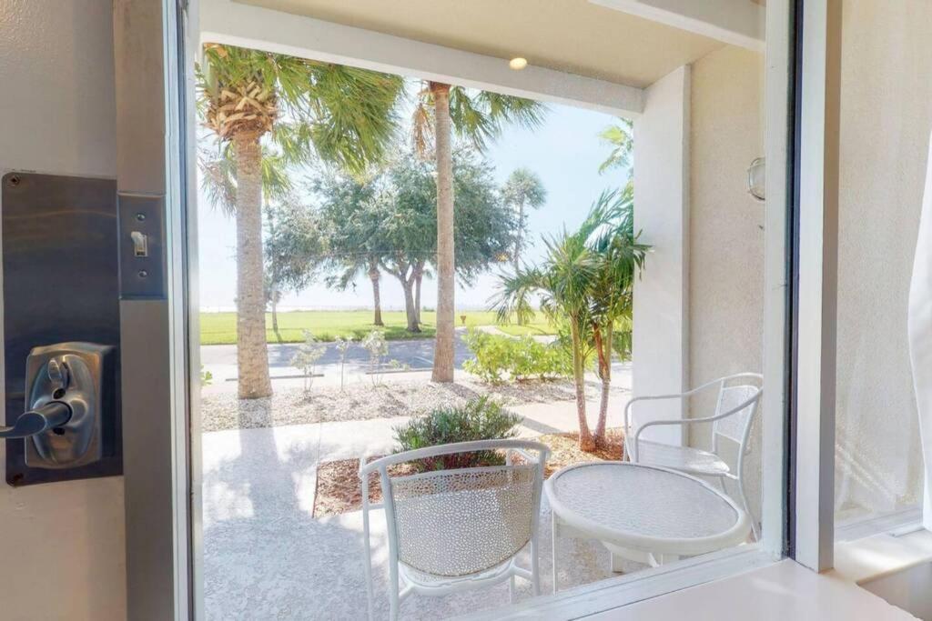 Sea Spray, Studio 114, Beach Steps Away! Pool+Wifi Ruskin Eksteriør bilde