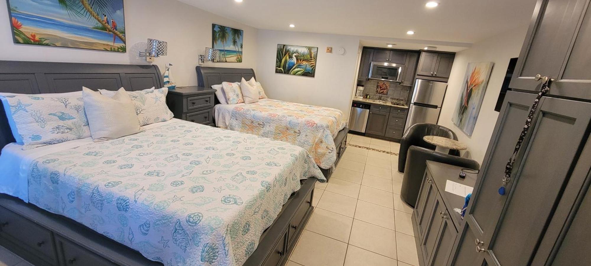 Sea Spray, Studio 114, Beach Steps Away! Pool+Wifi Ruskin Eksteriør bilde